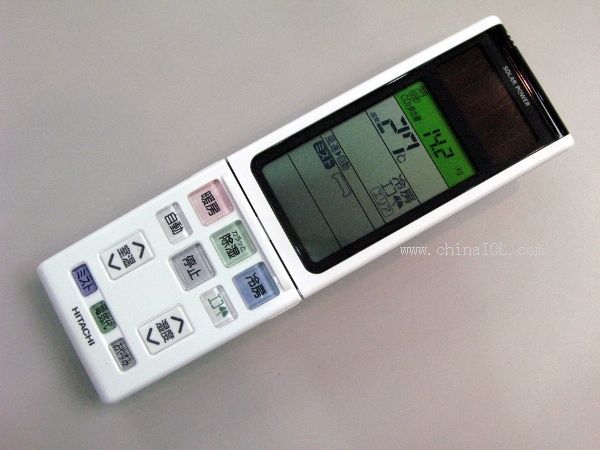 据日经BP社9月22日报道,日立电器于2009年9月17日发布了室内机可检测遥控器位置,并重点对其周围温度进行调节的空调:离子喷雾不锈钢清洁白熊君S系列。S系列备有2.2kW款式到7.1kW款式共8款产品。设想零售价格约为20万日元(2.2kW款式)到33万日元(7.1kW款式)。关于上市时间,2.